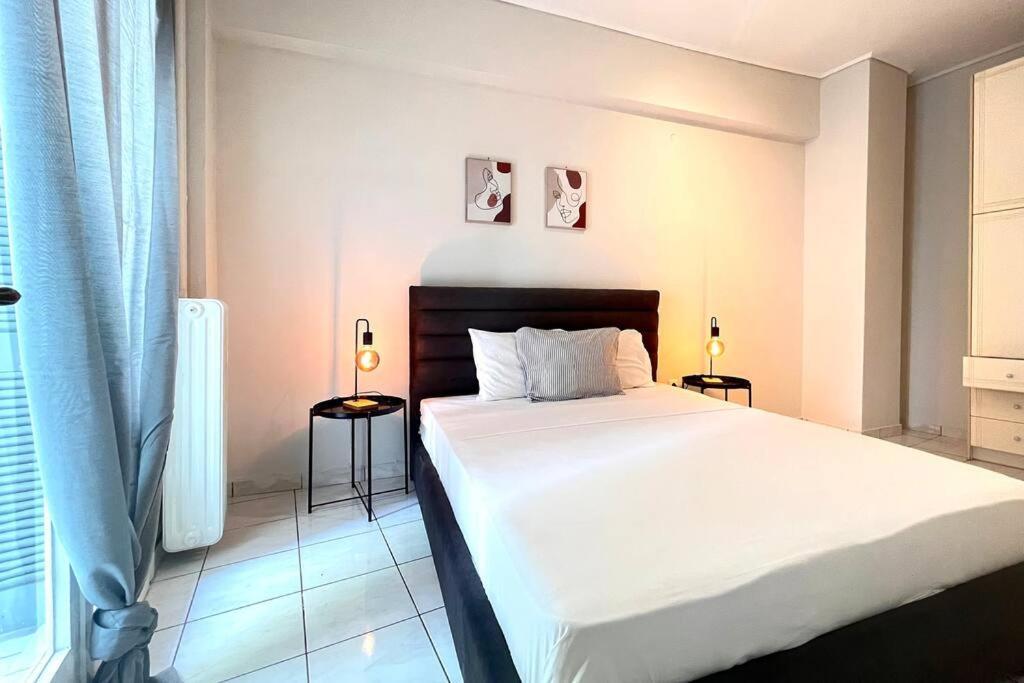 Pame Rentals - 2Bd Home, 4 Min To Acropolis Aten Exteriör bild
