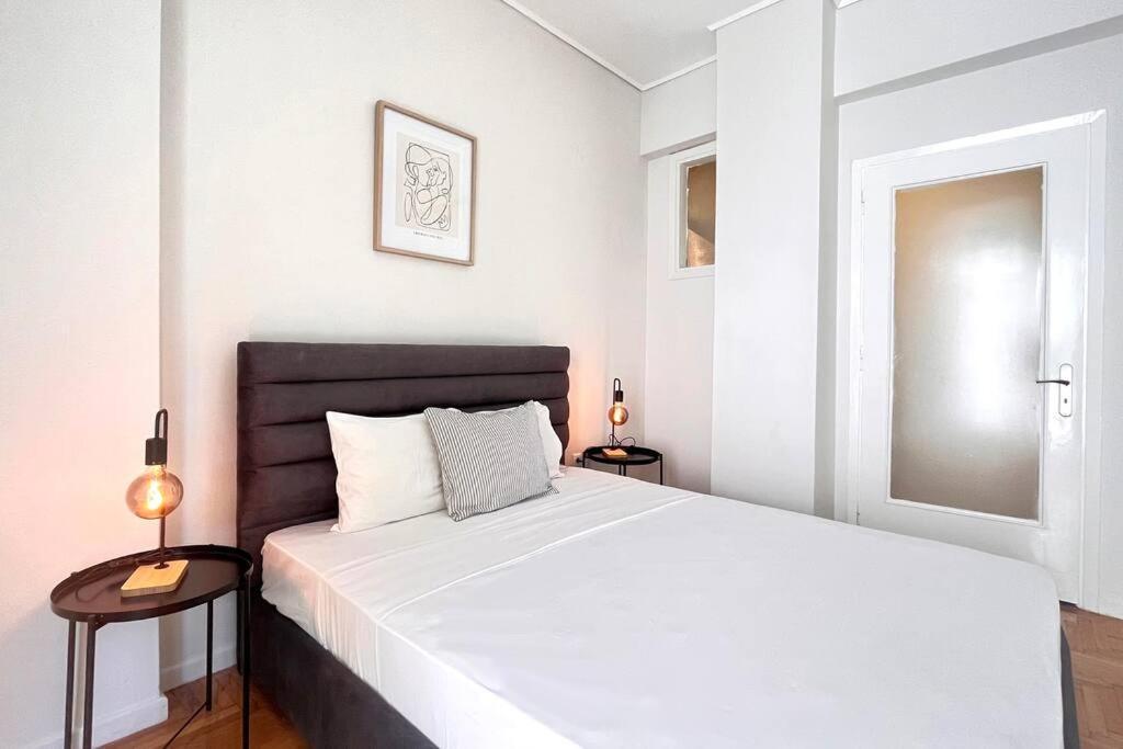 Pame Rentals - 2Bd Home, 4 Min To Acropolis Aten Exteriör bild
