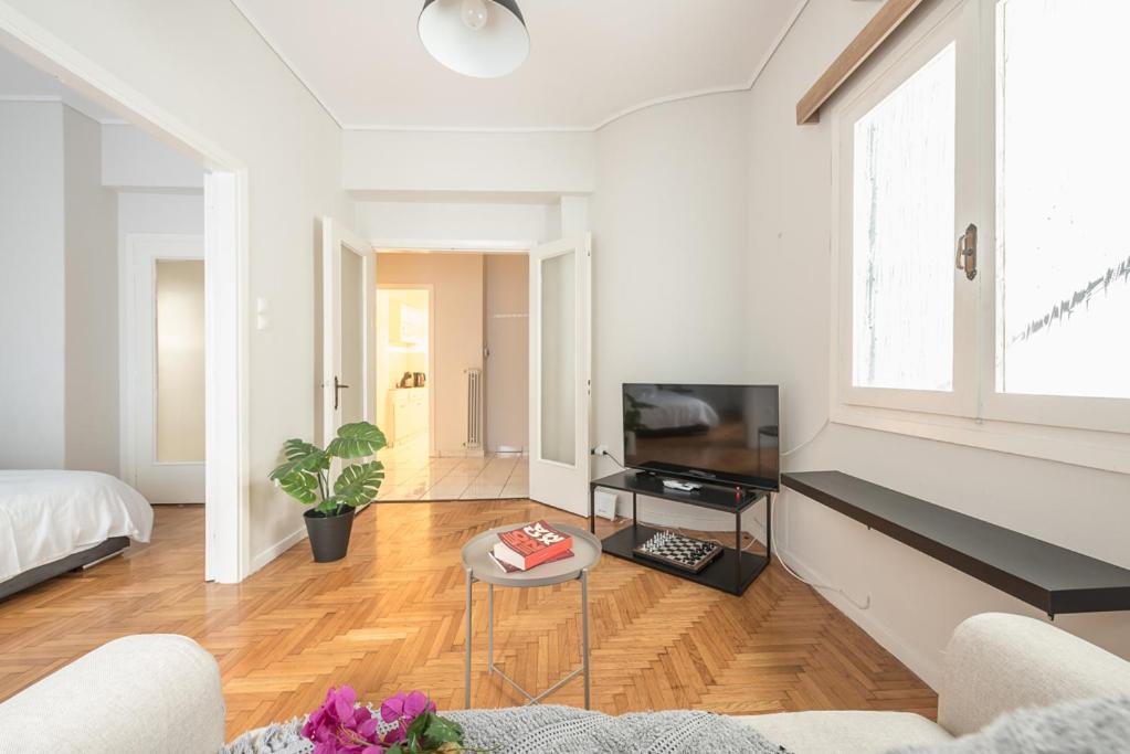 Pame Rentals - 2Bd Home, 4 Min To Acropolis Aten Exteriör bild